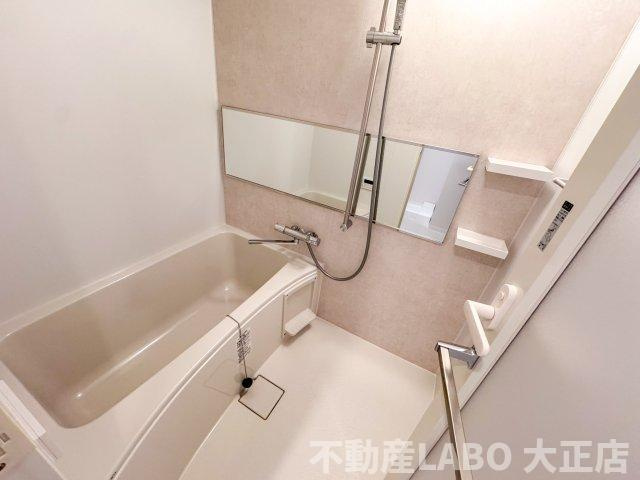 スプランディッド弁天町WESTの浴室