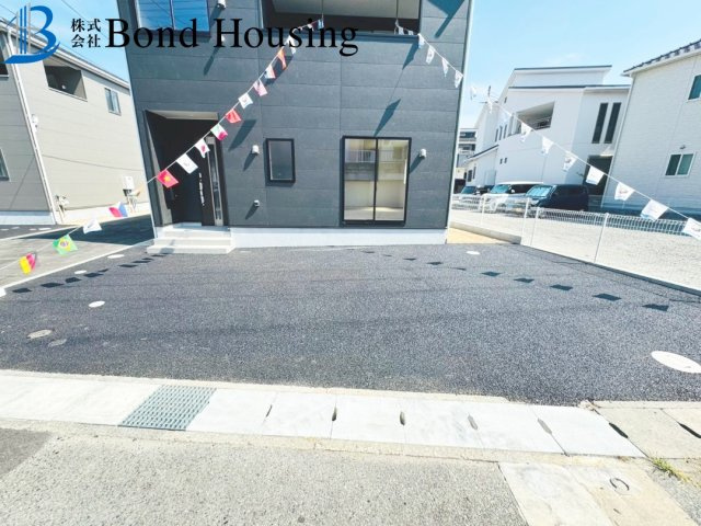 即入居可物件　伊川谷町有瀬第7　5号棟の駐車場