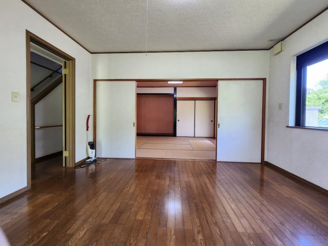 【居間・リビング】の画像