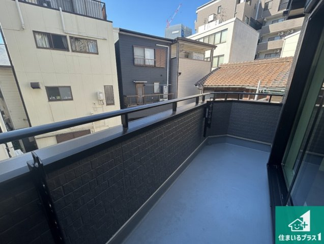 大阪市淀川区野中南　新築一戸建てのバルコニー|日当たりのよいバルコニー！お部屋が開放的に！