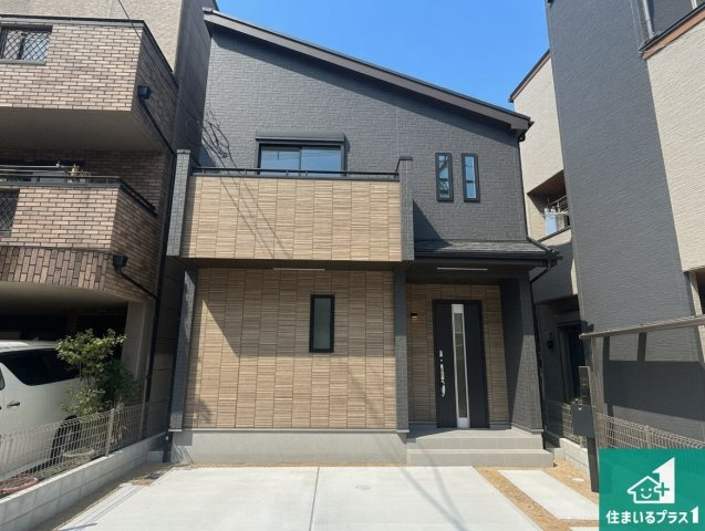 大阪市淀川区野中南　新築一戸建ての外観|安心の10年保証！外観を美しく保ち、雨水で汚れを落とします！気になることがありましたら、お気軽にお問い合わせください！