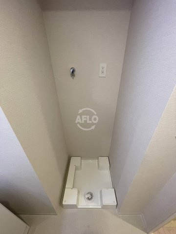 スプランディッド弁天町WEST　八幡屋小学校区の設備|スプランディッド弁天町WEST　室内洗濯機置き場
