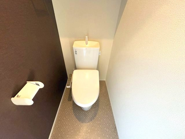 フィカーサ青山のトイレ
