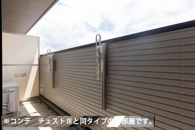 パインズ　グレイス－Ｖのバルコニー|外からの目が気にならないバルコニーで洗濯物が干せます