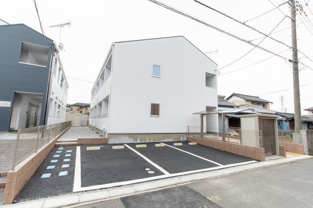 エライア