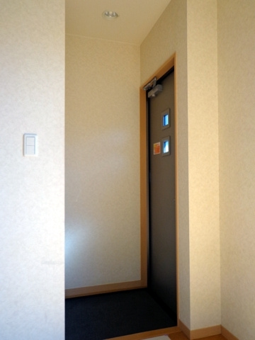 プレジール日進の玄関|落ち着いた玄関です