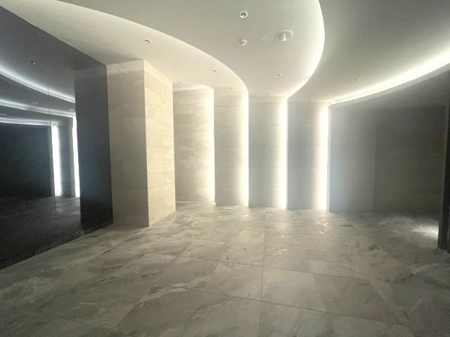 S-RESIDENCE高井田beletaのロビー
