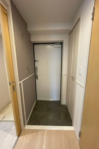 アベリアの玄関