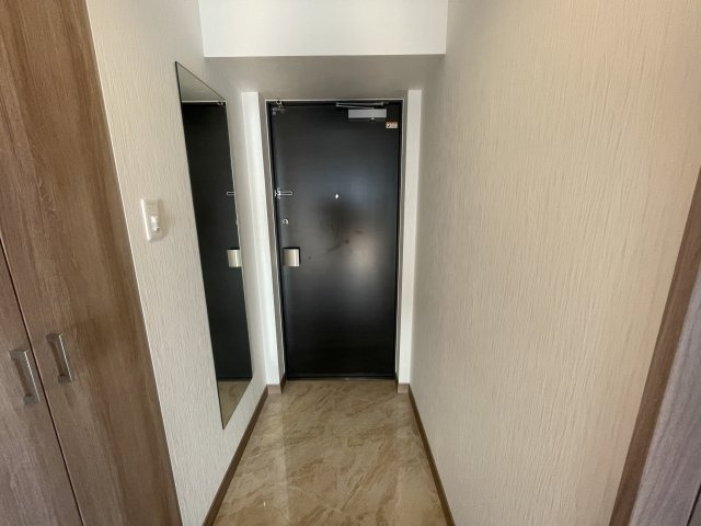 プレジオ永和ASIANの玄関