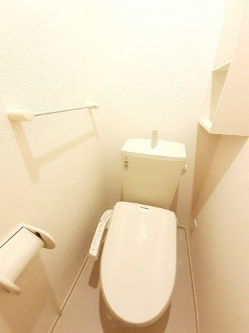 ベル　アンジュＡのトイレ|ゆったりとした空間のトイレです