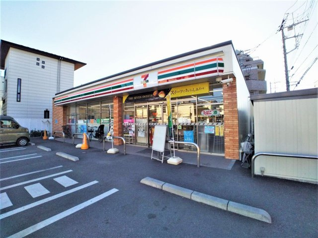 クレイノエスタシオンの周辺