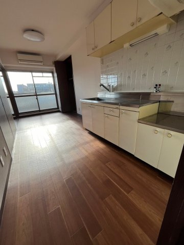 ファロス芦屋の居間・リビング