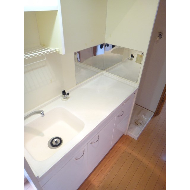 Apartment N Firstのキッチン