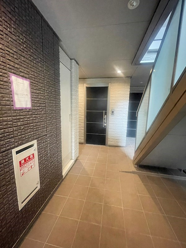 サンフロール楠の外観