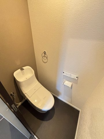 CoLaBo津門呉羽町のトイレ