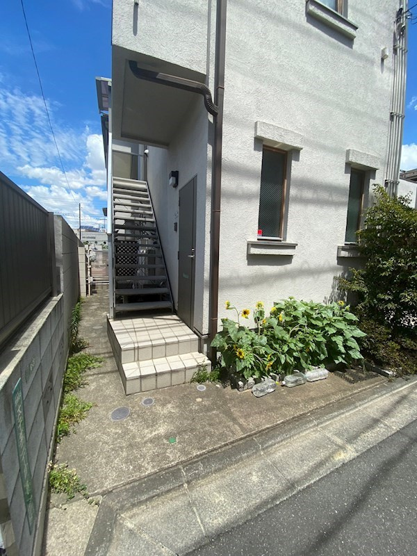 NOUVELLEのエントランス