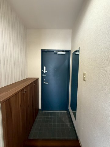 アプリコの玄関