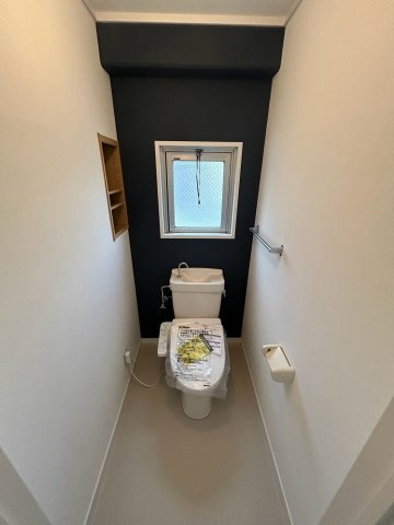昴ビル のトイレ