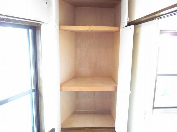 グリフィン祐天寺の収納