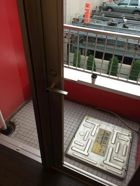 シンシア三軒茶屋レジデンスカフェのバルコニー
