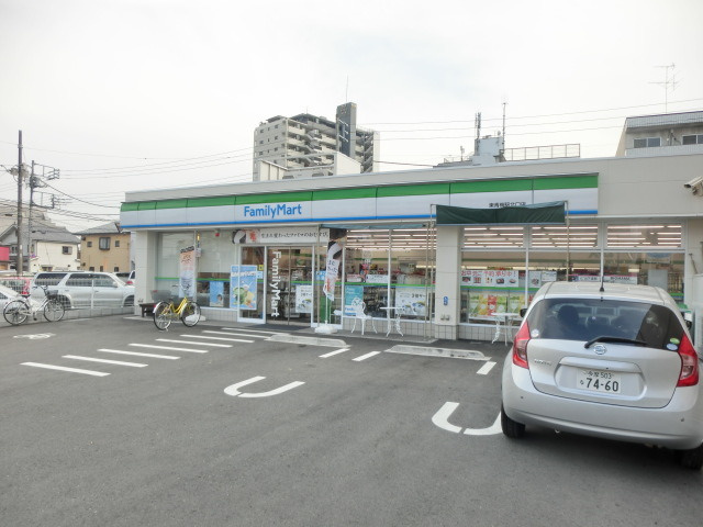 ジュネスＥのその他|ファミリーマート東青梅駅北口店