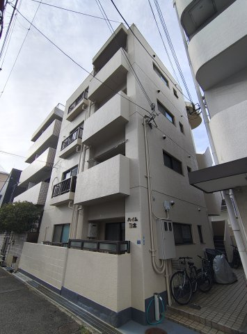 ハイム灘北の外観