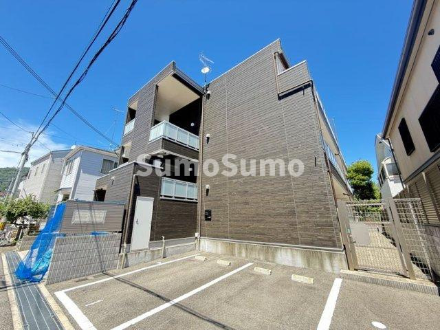 リブリ・クレール岡本の外観
