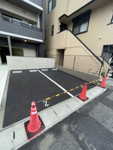 SDグランツ神戸Peninsulaの駐車場