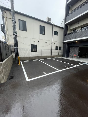SDグランツ神戸Peninsulaの駐車場