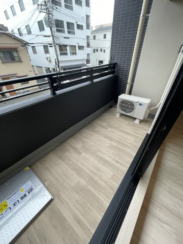 SDグランツ神戸Peninsulaのバルコニー