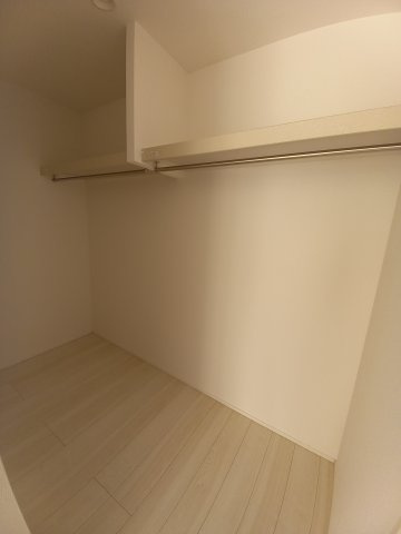 ◇泉町下川　3期　全5棟　2号棟　家族で暮らしやすい4LDK！◇の収納|◆収納スペースの写真です◆　衣類やカバンなどたっぷりと収納可能です！生活感のあるものを隠して置けるからお部屋をスッキリと見せやすいです。






