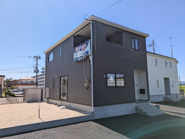 【いわき市平城東】　2号棟　　いわき駅まで徒歩12分♪マルトまで徒歩6分♪の外観|外観もきれいです。