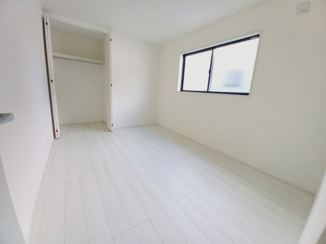 【いわき市久之浜第5】　ご予約受付中！お早めに！　デザイナーズ新築建売住宅☆の洋室|同施工◆居室の写真です◆それぞれにプライベートなスペースを持ち、子どもたちの成長も見守ることができますね。