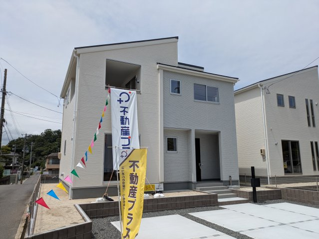 【自由ヶ丘4期／1号棟】　いわき駅まで徒歩20分　セブンイレブンまで徒歩4分