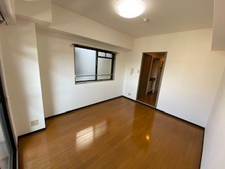 エステムコート芦屋西の寝室