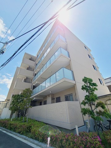 レジェンダリー甲子園浦風町の外観
