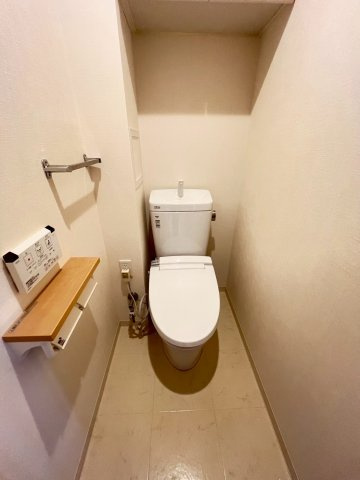 レジェンダリー甲子園浦風町のトイレ