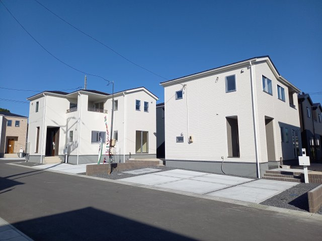 ☆新築デザイナーズ分譲　【いわき市江名北口第2　全4棟】　1号棟の前面道路含む現地写真|ご成約の方に選べる家電プレゼントキャンペーン実施中です♪
あると嬉しい家電が揃っています！さらにお選び頂いた商品にプラスして「美味しいパンが焼けるアラジンのトースター」をお付けします！期間限定(^^♪