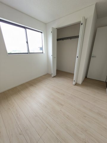 いわき市小名浜住吉　小名浜三小　 ご案内も即日ご対応可能☆の洋室|■居室の写真です■□■　
寝室にも、子供部屋にも、趣味のお部屋にもお使いいただけます♪
