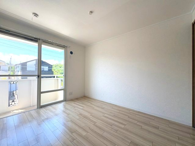 エルハイツ金剛の洋室