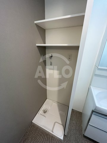 セイワ南堀江リバーレジデンスWEST　日吉小学校の洗面所|セイワ南堀江リバーレジデンスWEST　室内洗濯機置き場