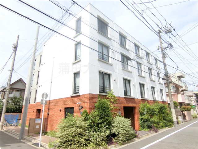 ラティエラ西蒲田の外観|2017年10月築　RC鉄筋コンクリート造地上4階建て総戸数24戸　
東京都大田区西蒲田3丁目　JR京浜東北線蒲田駅最寄り徒歩10分