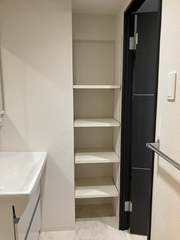 エルヴィータ駅南　春住小学校区の収納|エルヴィータ駅南