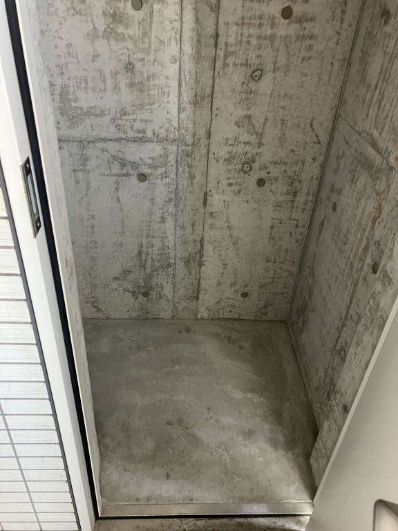 エルヴィータ駅南　春住小学校区のバルコニー|エルヴィータ駅南