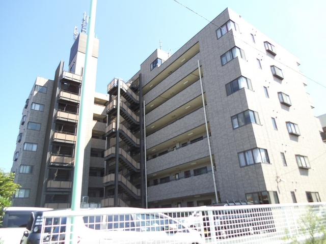 シャルム　ウキマの外観|ファミリー向けの大型マンションです！