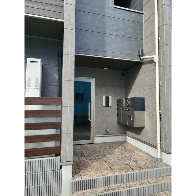 ＫｏｍｏｒｅｂｉＣｏｕｒｔのエントランス