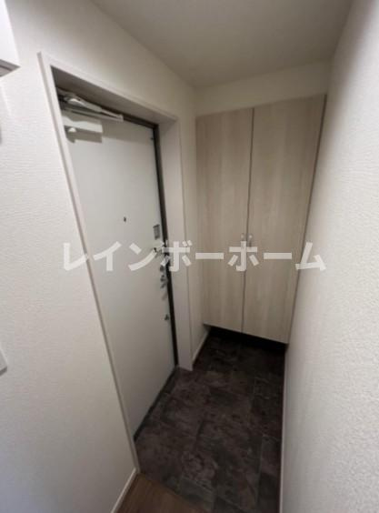 リーブルファイン船橋栄町の玄関
