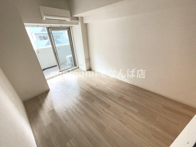 プレサンス江戸堀
