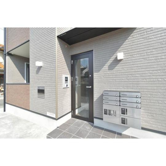 カーサ　アリビオのエントランス