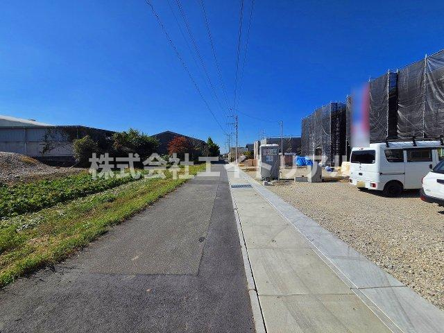 可児郡御嵩町上恵土　第8　新築戸建　全5棟の前面道路含む現地写真